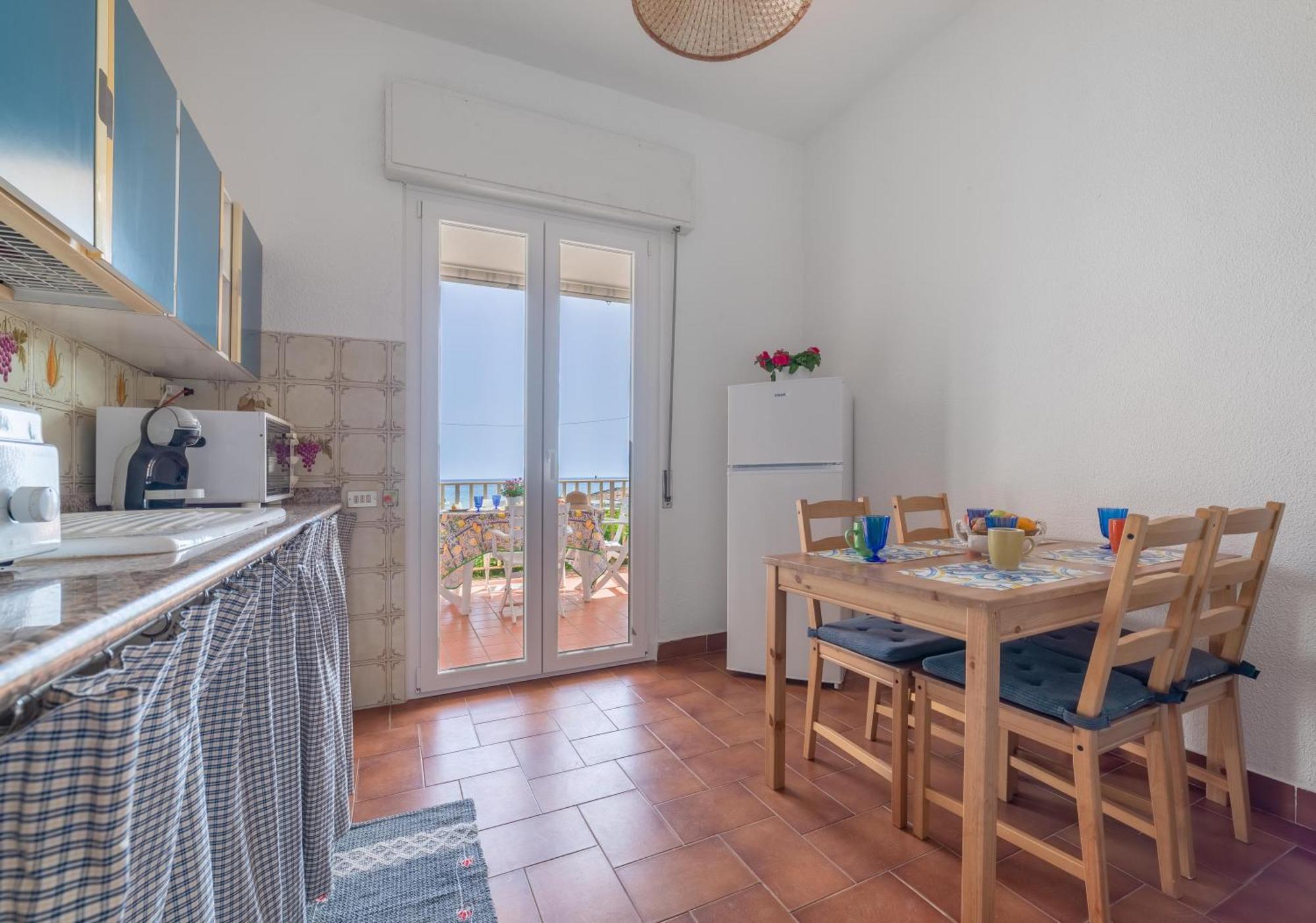 Casa Sul Lungomare Apartman Donnalucata  Kültér fotó
