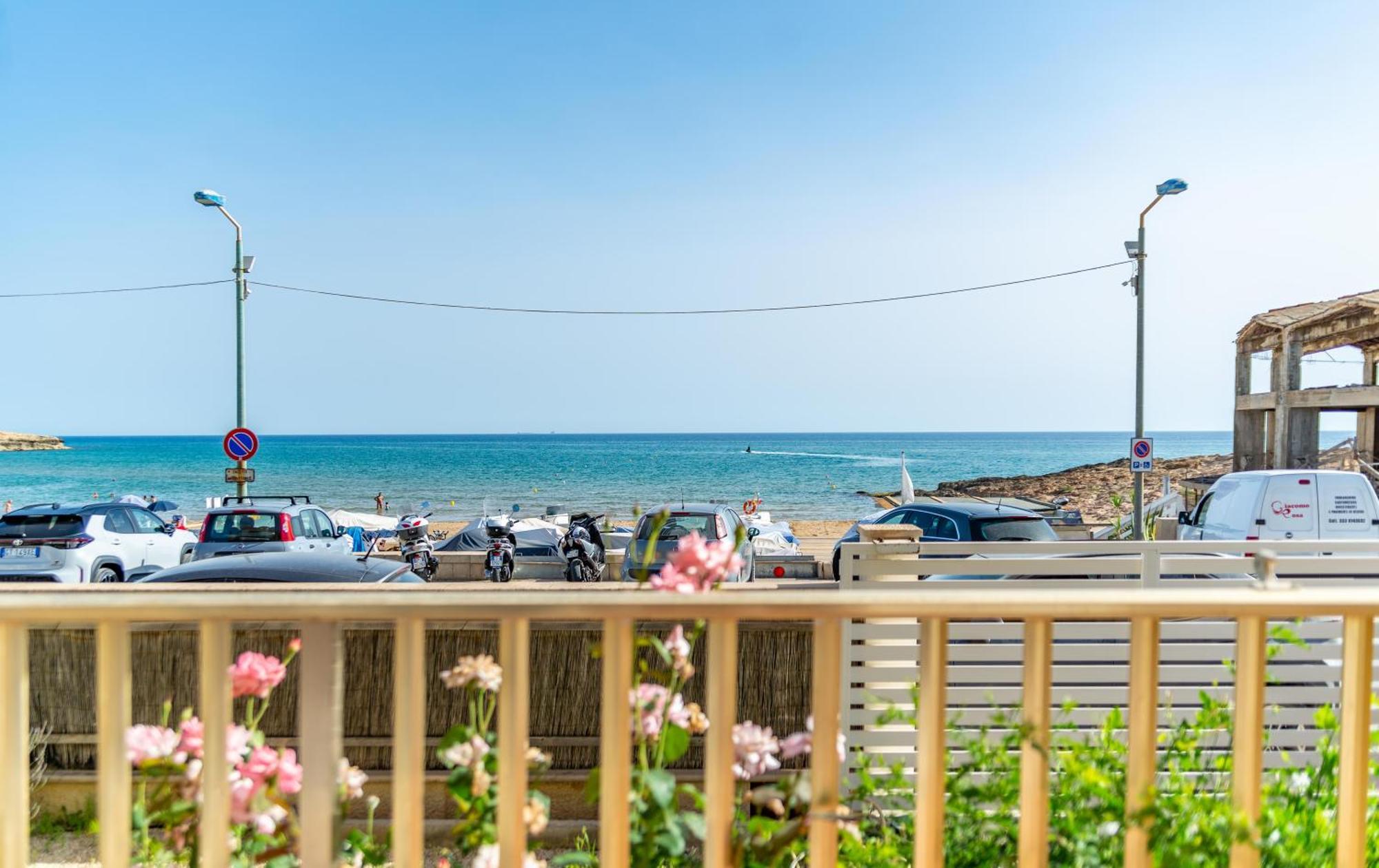 Casa Sul Lungomare Apartman Donnalucata  Kültér fotó